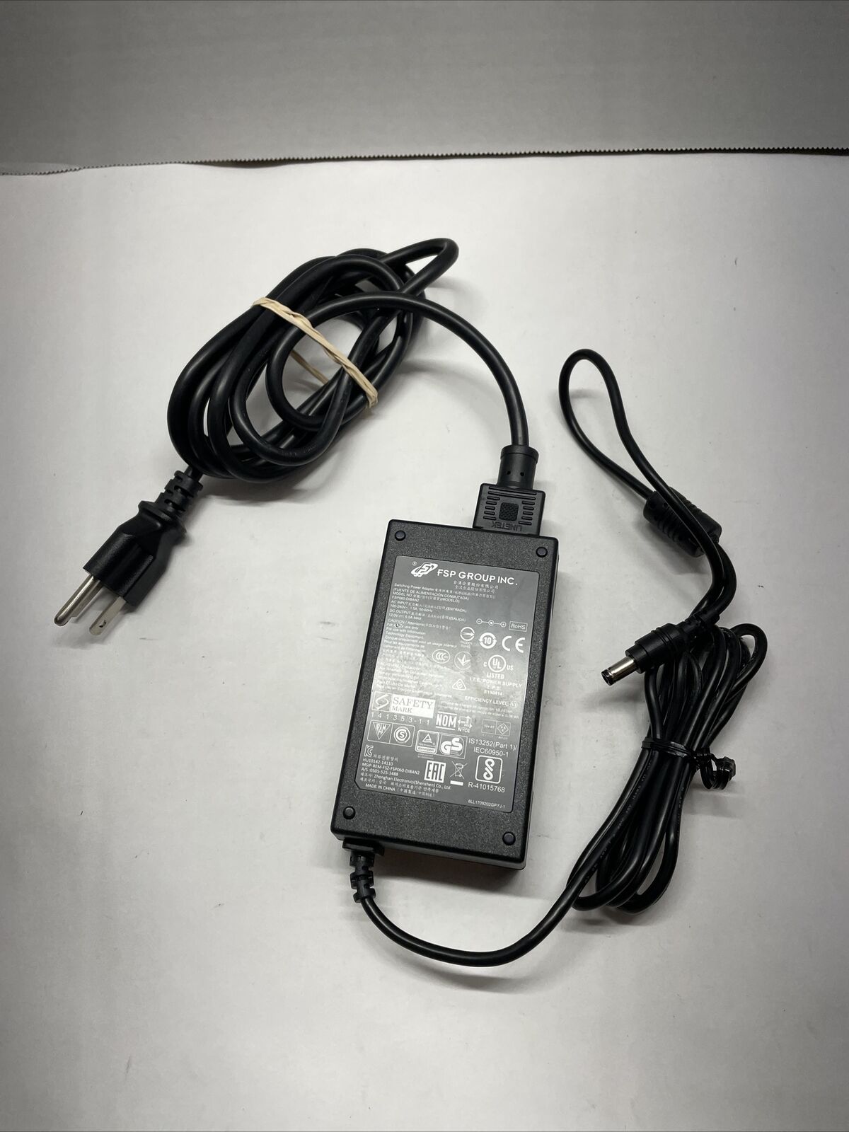 *Brand NEW*Original FSP FSP060-DIBAN2 12V 5A 60W AC/DC Adapter OEM 2 Pin Power Supply